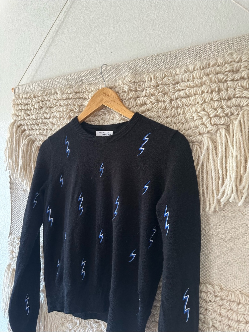 Equipment Ryder Lightning Bolt 100% Cashmere Sweater - Picture 2 of 6